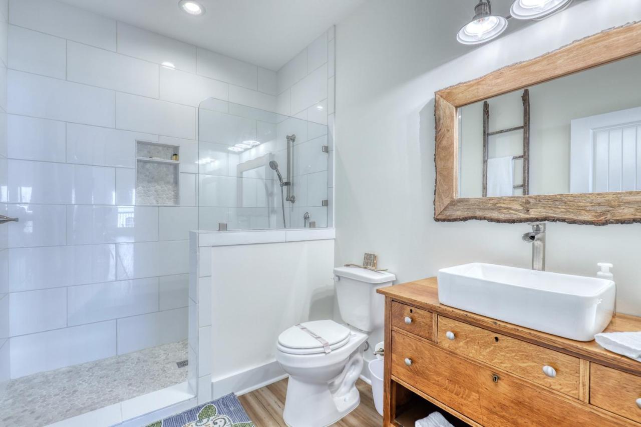 Salty Seahorse - Waterfront! Pet Friendly! Game Room, Pool Table, Beautiful Views - Room For The Whole Family Home Dauphin Island Zewnętrze zdjęcie